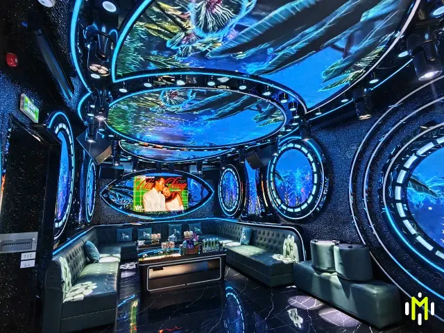 BOSS VILLA VIP79 獨立包房座席